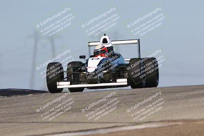 media/Oct-26-2025-CalClub SCCA (Sun) [[8ce1e69566]]/Group 3/Grapevine/